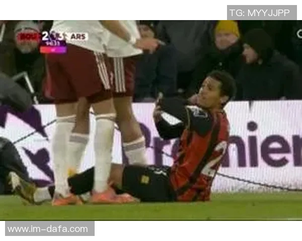 阿德利因踩踏染黄后头撞加布投诉肘击引发争议恶人先告状现象再现 阿德利因踩踏染黄后头撞加布投诉肘击引发争议恶人先告状现象再现